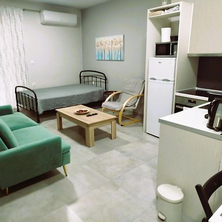 Othonos 10 Str. Apartment. Tríkala Exteriör bild